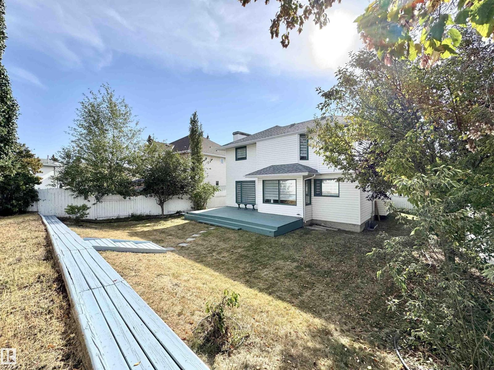 2908 44a Av Nw, Edmonton, Alberta  T6T 1G9 - Photo 7 - E4483059