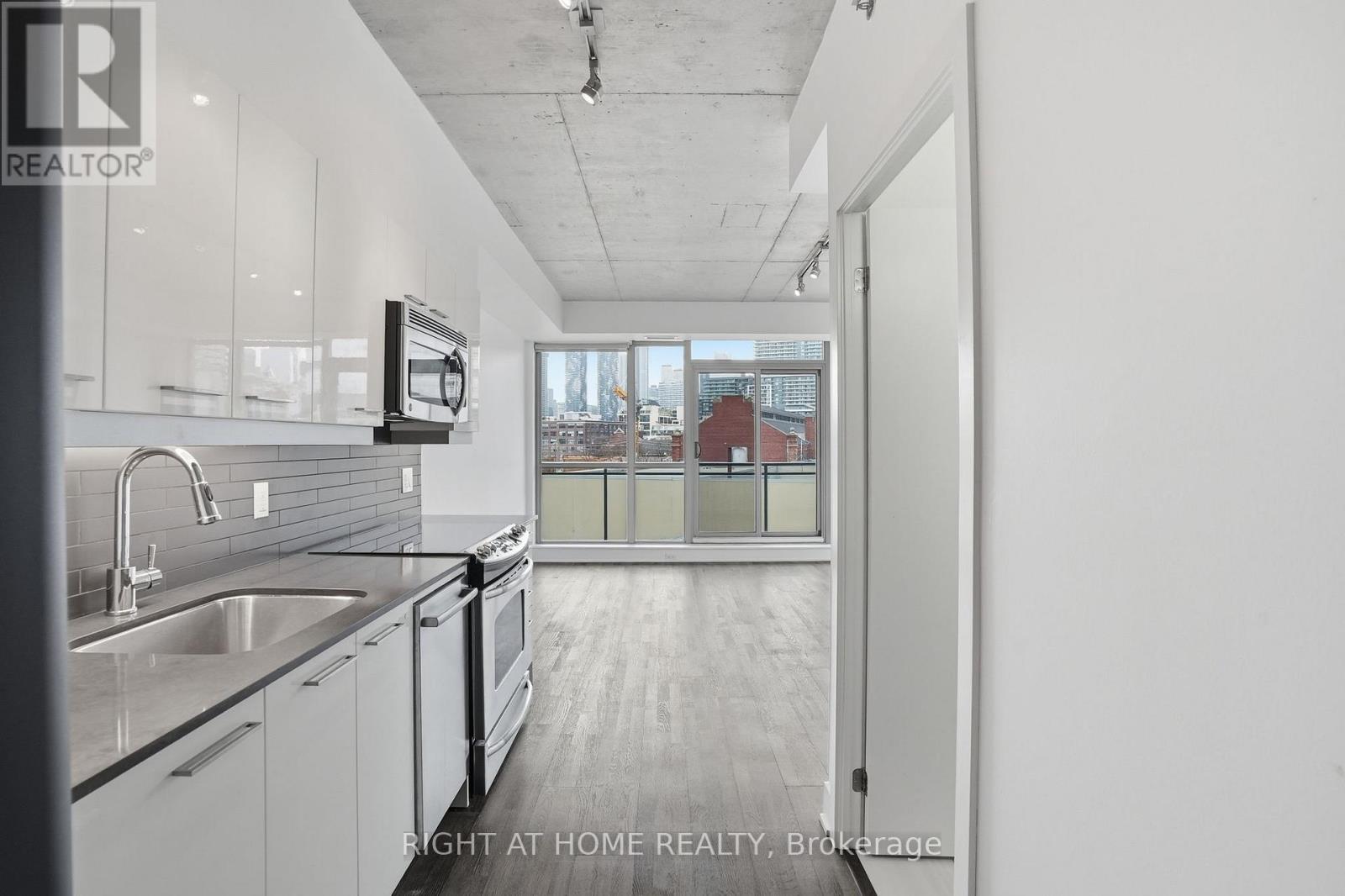 311 - 90 Trinity Street, Toronto, Ontario  M5A 0E4 - Photo 10 - C13016232