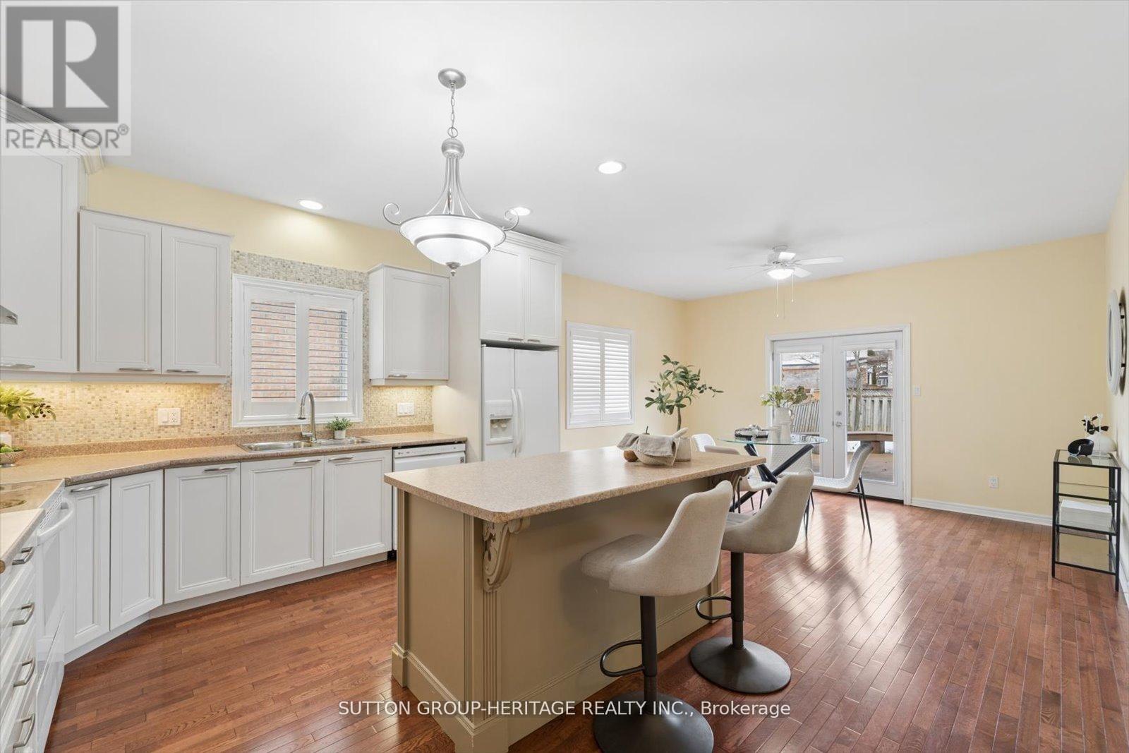 1886 Pine Grove Avenue, Pickering, Ontario  L1V 7C6 - Photo 16 - E13016288