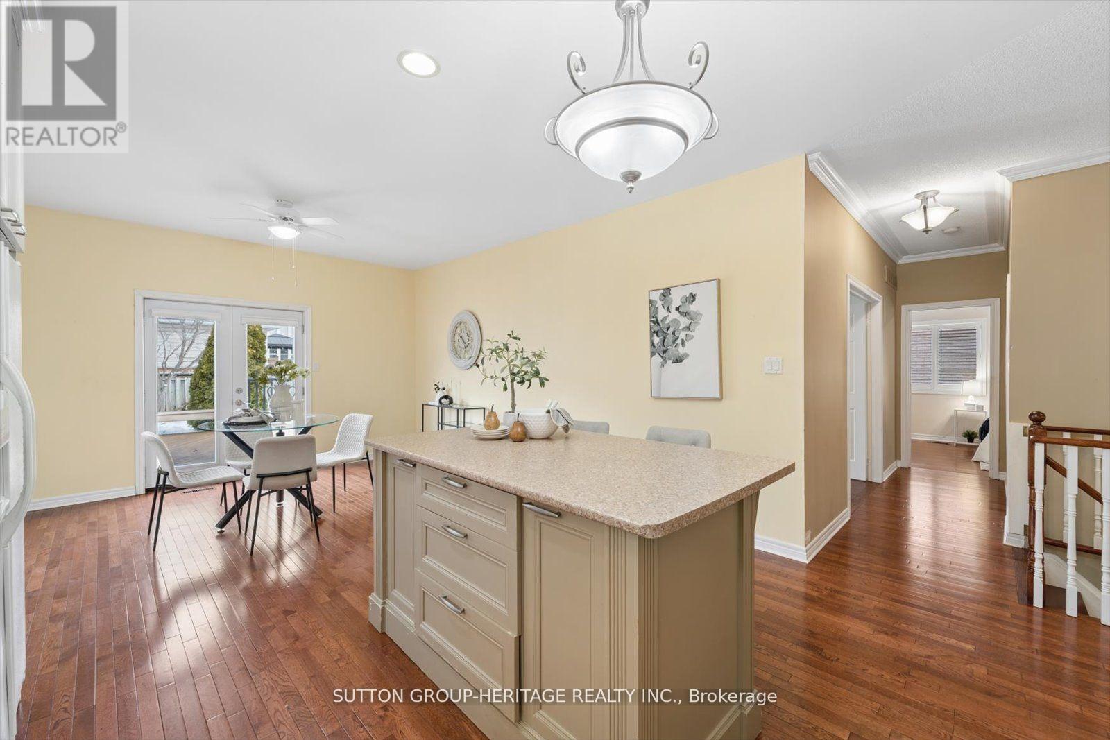 1886 Pine Grove Avenue, Pickering, Ontario  L1V 7C6 - Photo 17 - E13016288