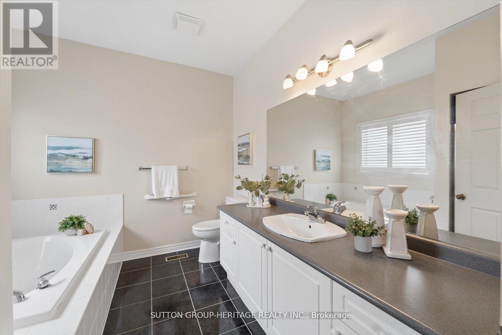 1886 Pine Grove Avenue, Pickering, Ontario  L1V 7C6 - Photo 23 - E13016288