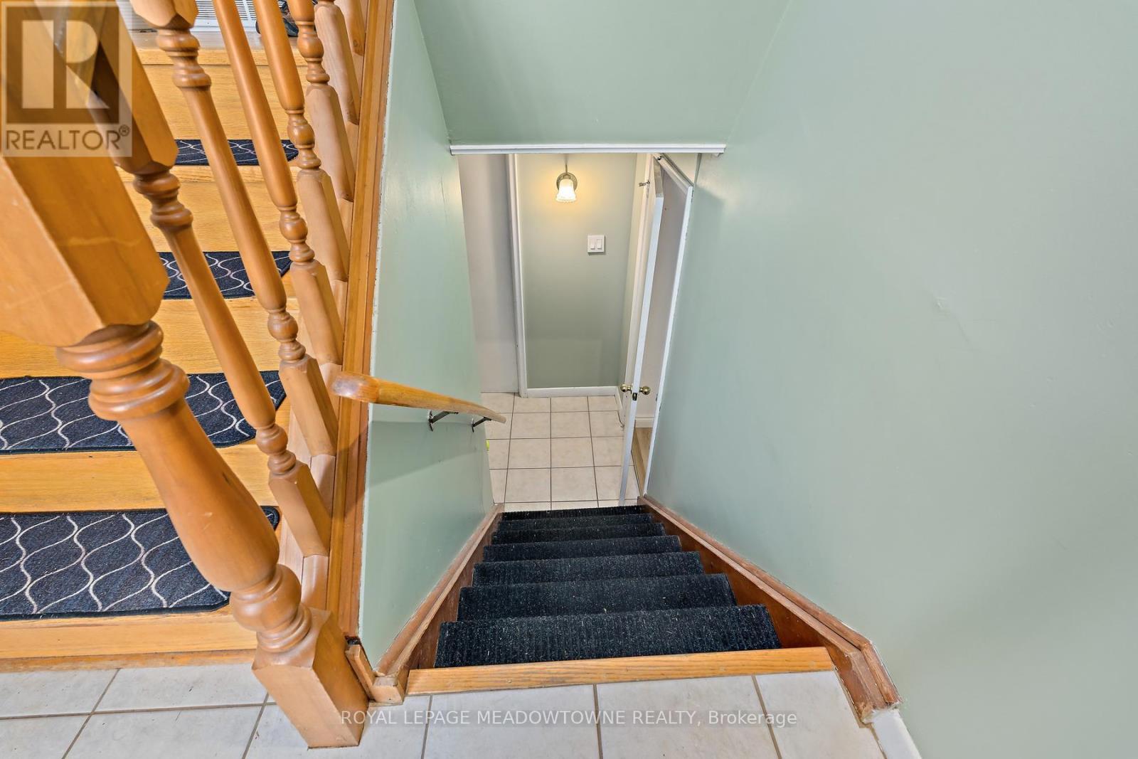 456 Delrex Boulevard, Halton Hills, Ontario  L7G 4J2 - Photo 14 - W13016222