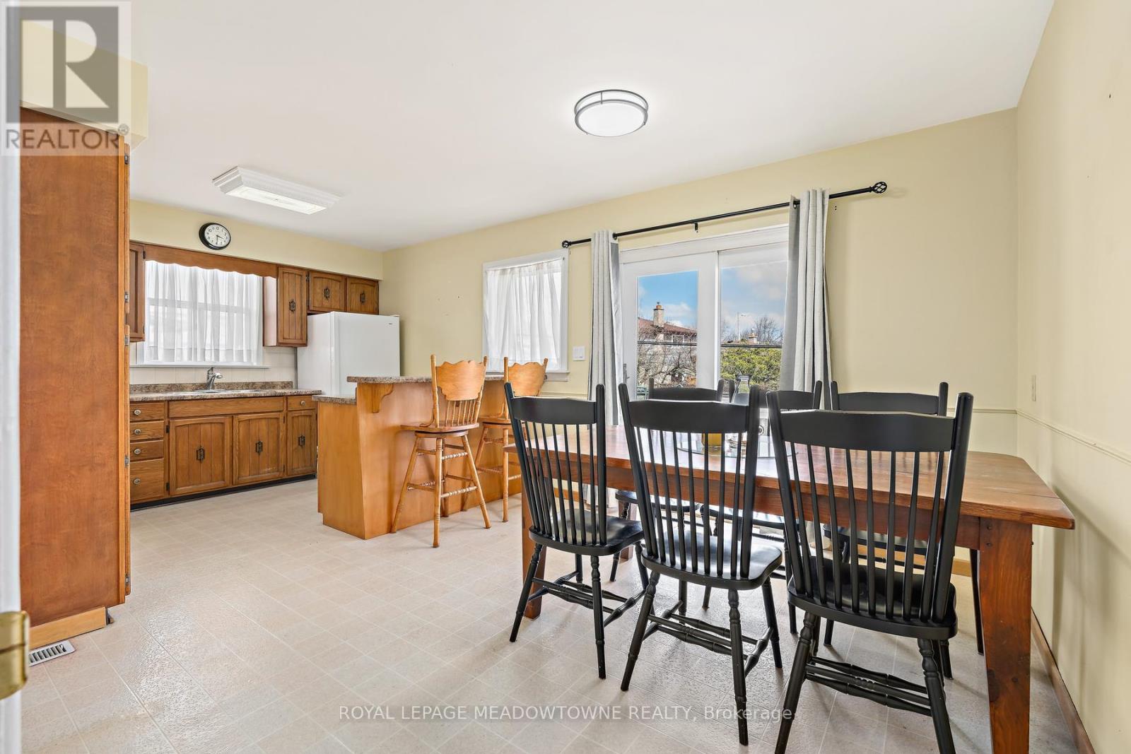 456 Delrex Boulevard, Halton Hills, Ontario  L7G 4J2 - Photo 6 - W13016222