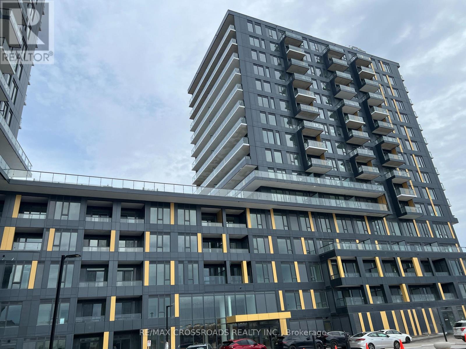 322 - 4878 Powers Common, Burlington, Ontario  L7M 2B4 - Photo 1 - W13016234