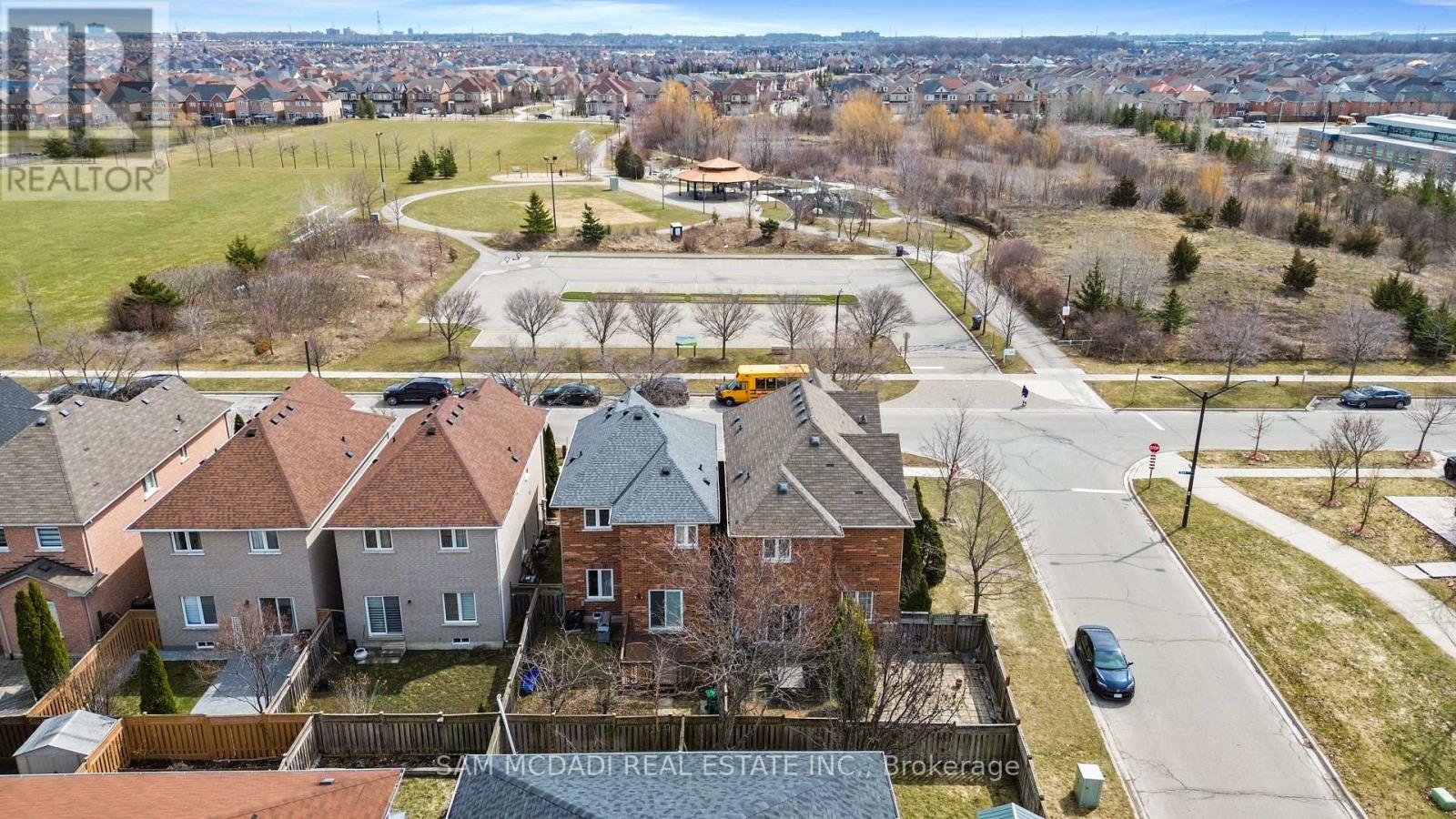 5625 Passion Flower Boulevard, Mississauga, Ontario  L5M 7N2 - Photo 32 - W13016258