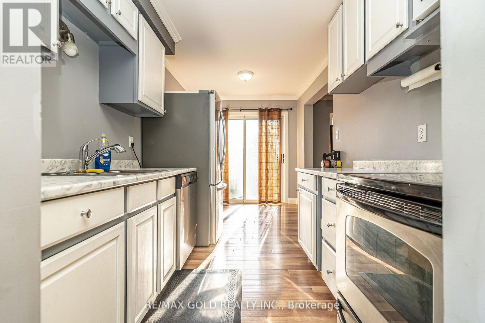 41 - 46 Dearbourne Boulevard, Brampton, Ontario  L6T 1J7 - Photo 10 - W13016294