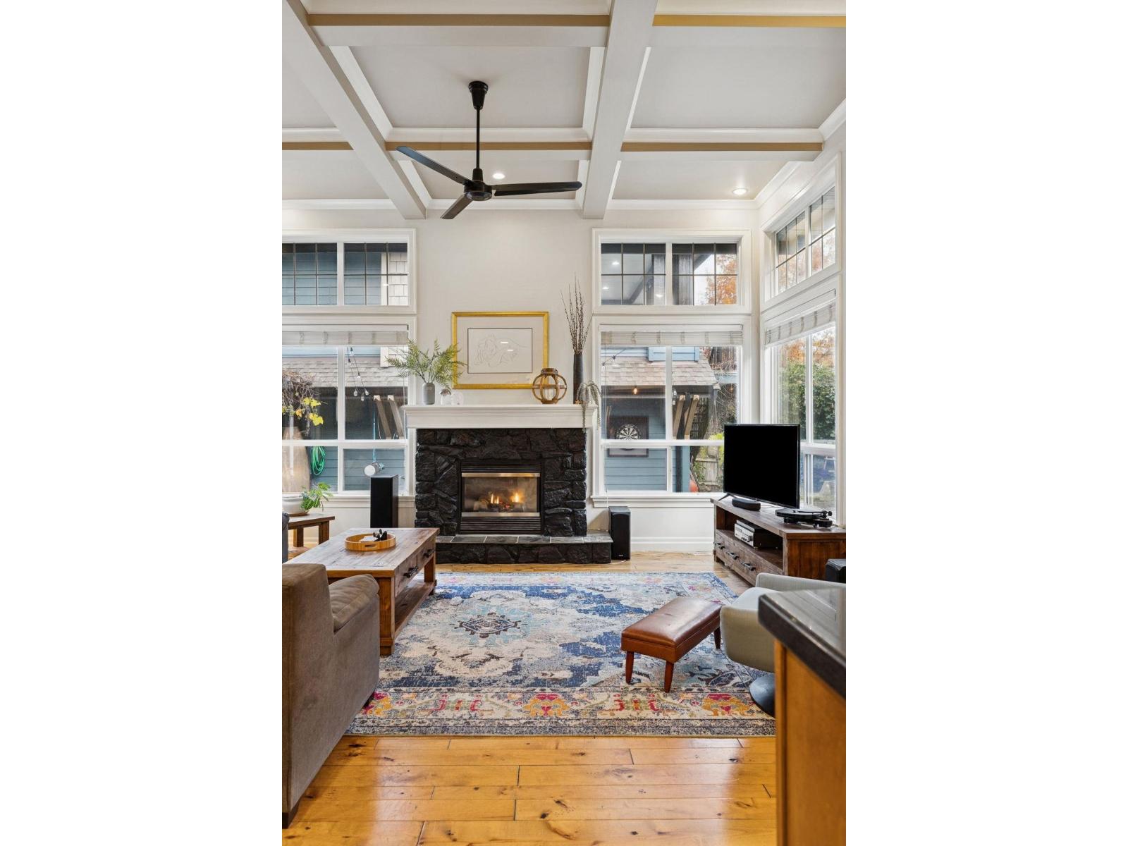 5782 Garrison Boulevard, Garrison Crossing, Chilliwack, British Columbia  V2R 5X9 - Photo 6 - R3097629