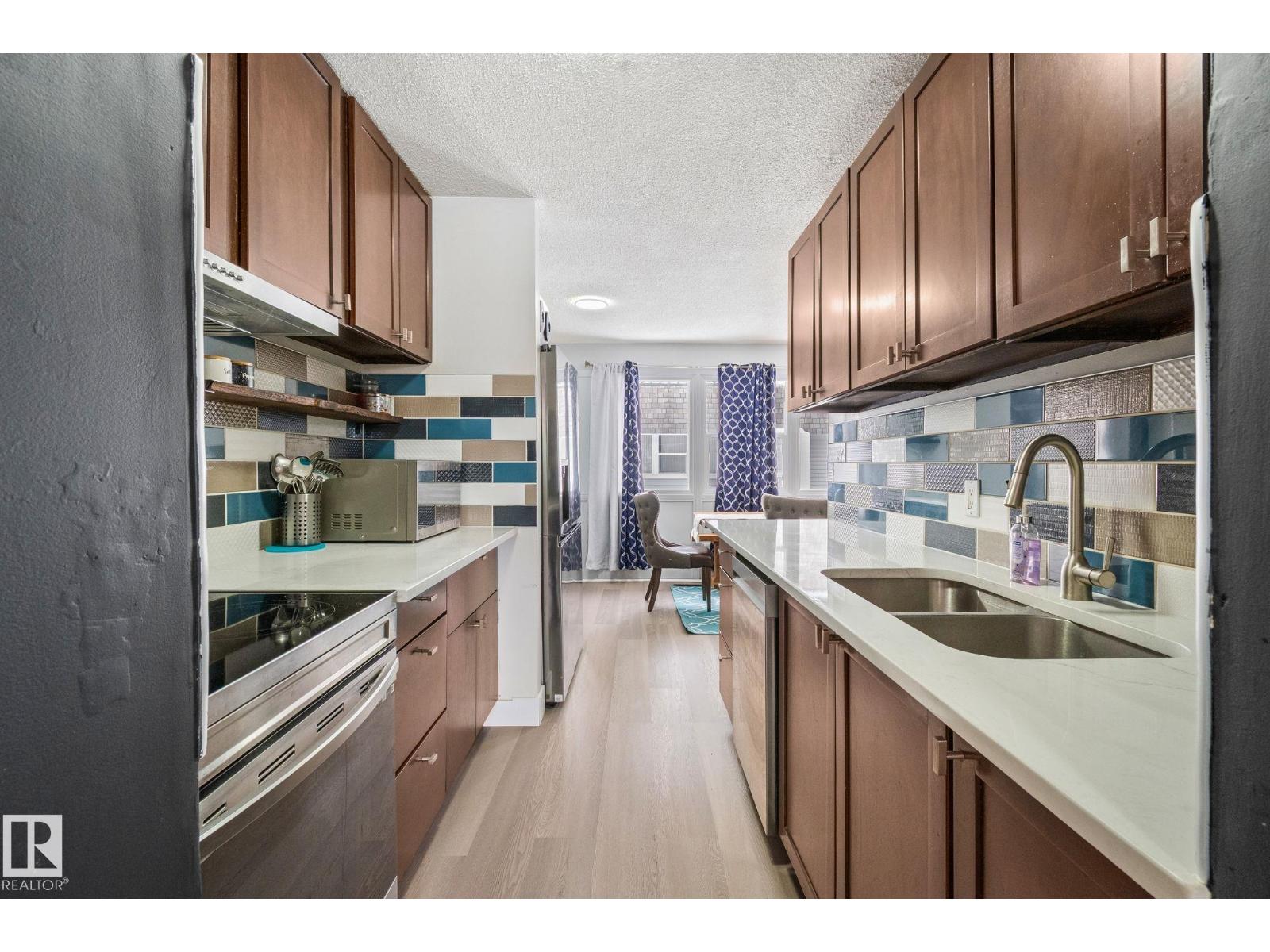 209 Village On The Green Gr Nw, Edmonton, Alberta  T5A 1H2 - Photo 7 - E4483060