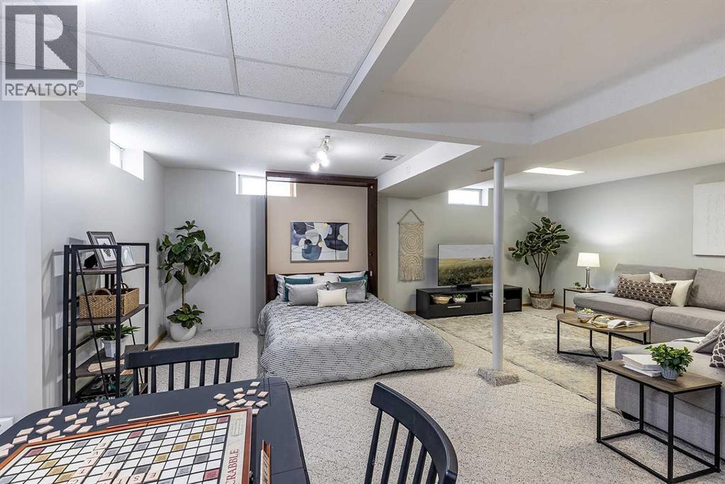 890 Hargrave Way NW, Medicine Hat, Alberta  T1A 6Y9 - Photo 22 - A2296299