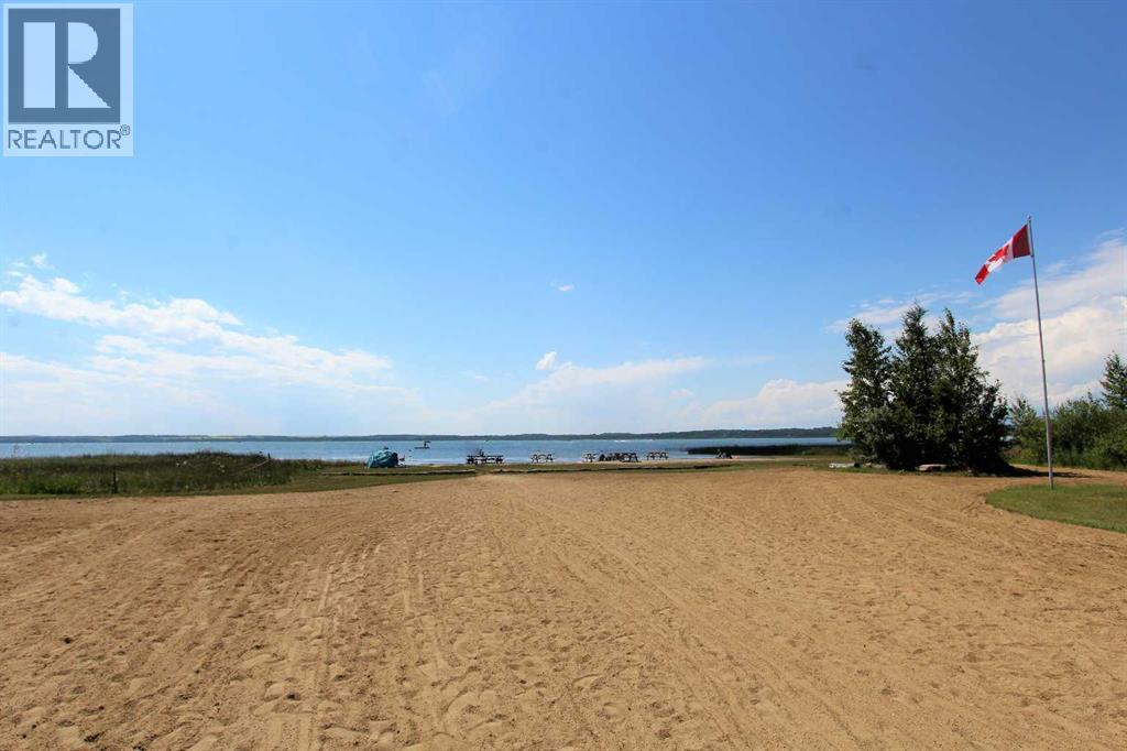 200 Canal Street, Rural Ponoka County, Alberta  T4L 2N3 - Photo 10 - A2300187