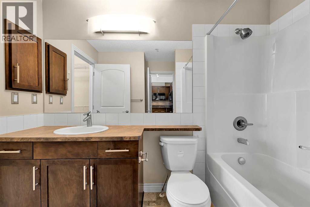 318, 26 Val Gardena View Sw, Calgary, Alberta  T3H 5Z5 - Photo 20 - A2299150