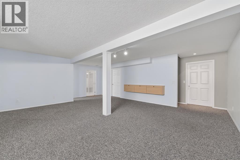 63, 4 Stonegate Drive NW, Airdrie, Alberta  T4B 2T2 - Photo 34 - A2302446