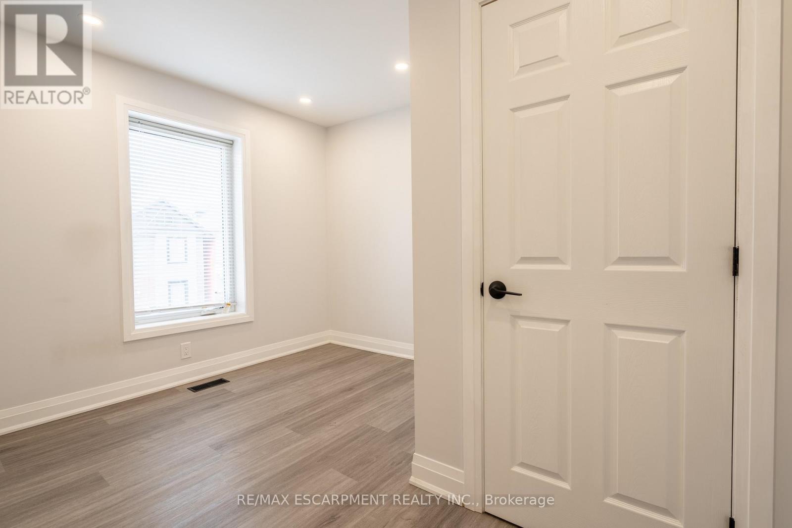 536 Cannon Street E, Hamilton, Ontario  L8L 2E9 - Photo 27 - X13016214