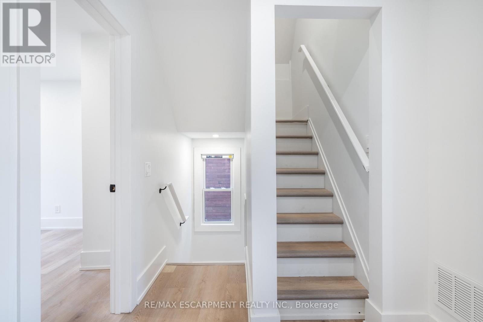 204 Balsam Avenue, Hamilton, Ontario  L8M 3B8 - Photo 18 - X13016216