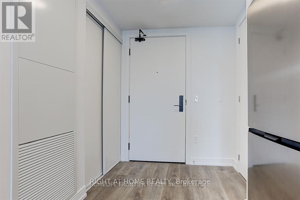 433 - 1 JARVIS STREET, Hamilton, Ontario