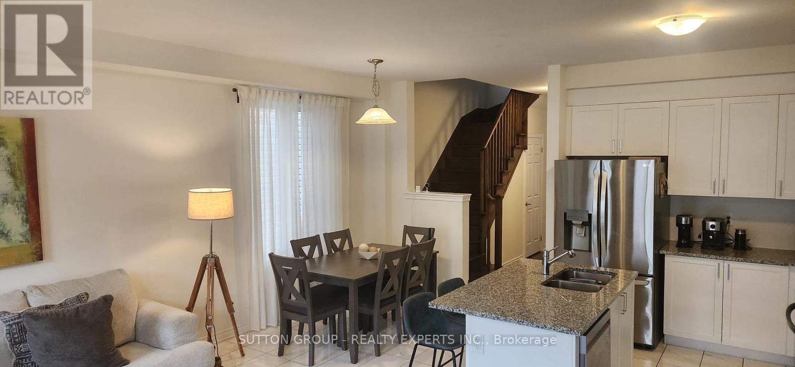 130 Ice Palace Crescent, Oshawa, Ontario  L1H 7K4 - Photo 6 - E13014800