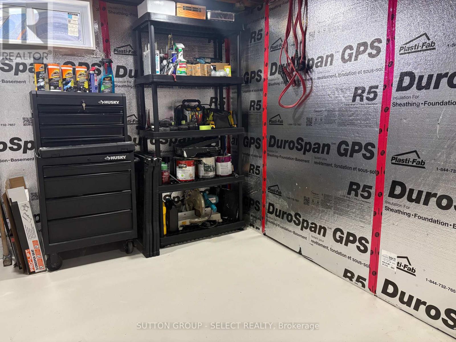 For Sale: 47 APONI CRESCENT, London East (East D), ON | 4 Bed, 3 Bath House for $295,000. See 26 photos!