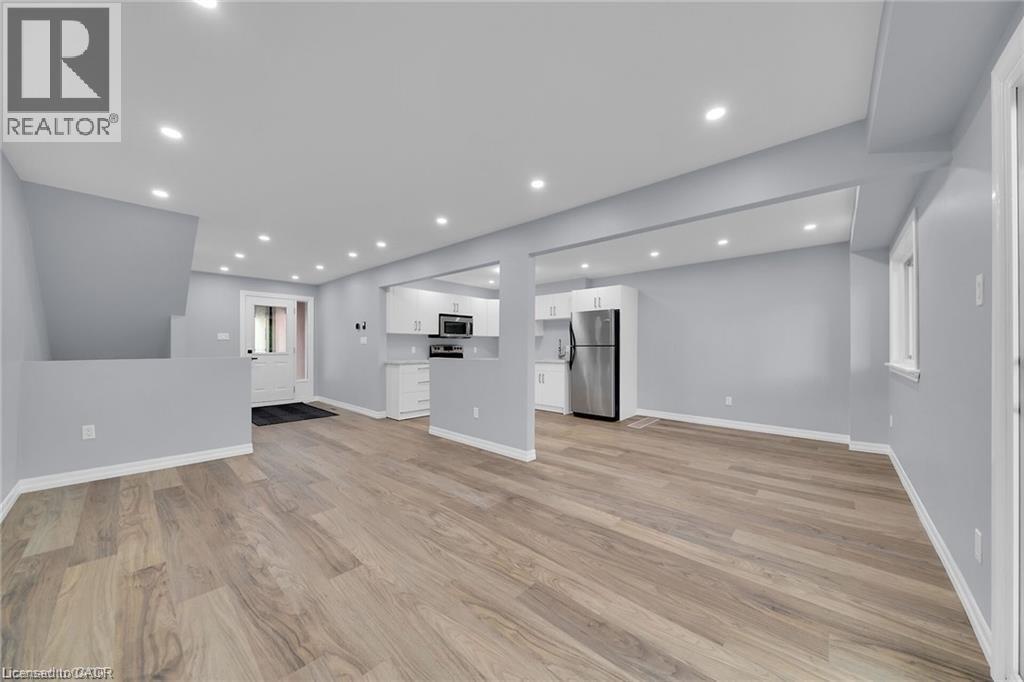 451 Woodview Road Unit# 4, Burlington, Ontario  L7N 2Z9 - Photo 8 - 40822074