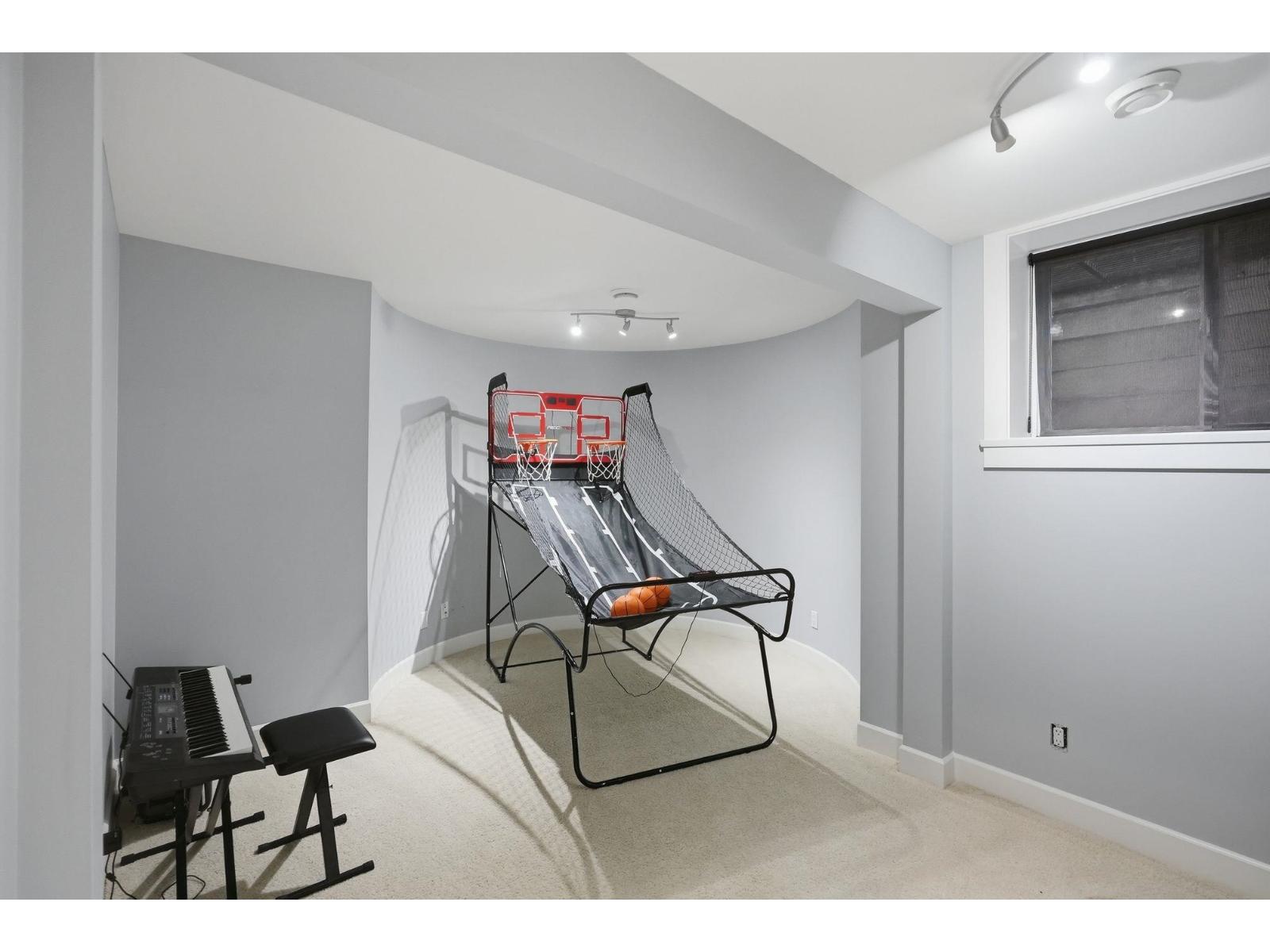 927 163 Street, Surrey, British Columbia  V4A 9T8 - Photo 21 - R3112355