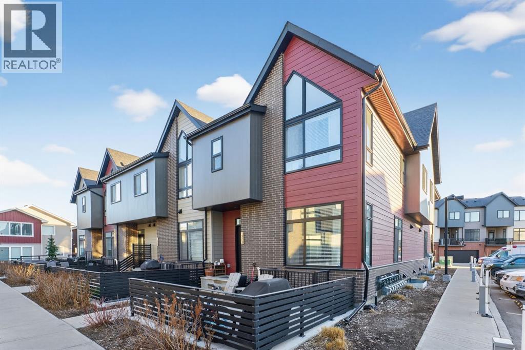 1305 Sage Meadows Gardens Nw, Calgary, Alberta  T3P 1K3 - Photo 3 - A2299439