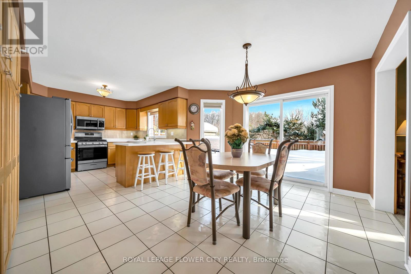 1340 Whitewater Lane, Mississauga, Ontario  L5V 1L8 - Photo 15 - W12826792