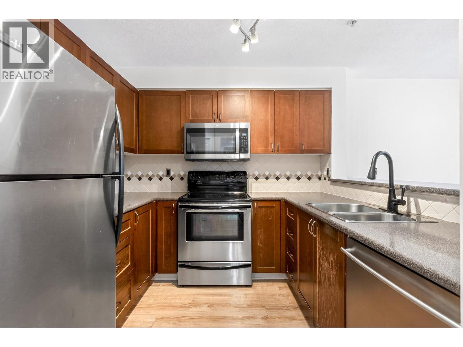 216 5800 Andrews Road, Richmond, British Columbia  V7E 6M2 - Photo 10 - R3113073