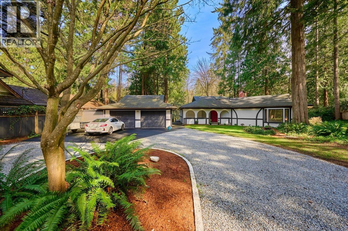 23755 128 Crescent, Maple Ridge, British Columbia  V4R 1P5 - Photo 32 - R3107445