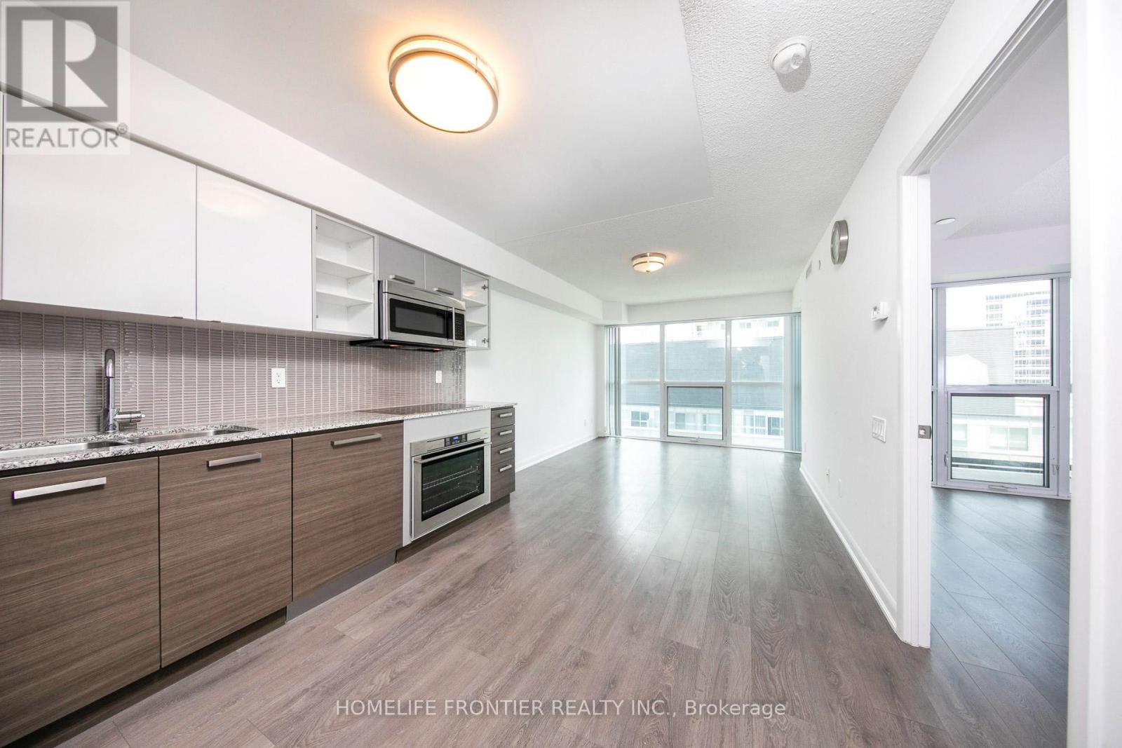 808 - 5168 Yonge Street, Toronto, Ontario  M2N 5P6 - Photo 11 - C13016312