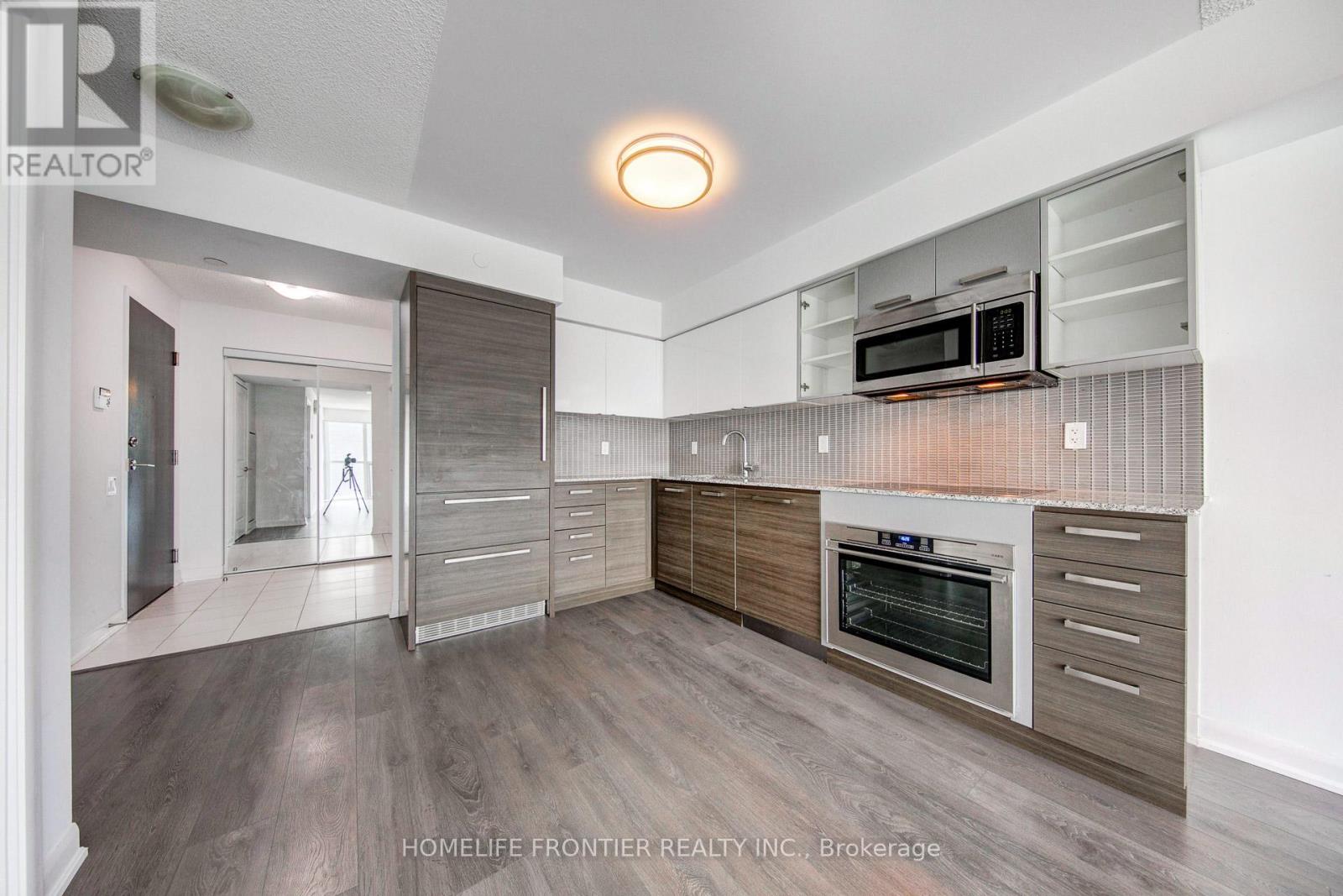 808 - 5168 Yonge Street, Toronto, Ontario  M2N 5P6 - Photo 6 - C13016312