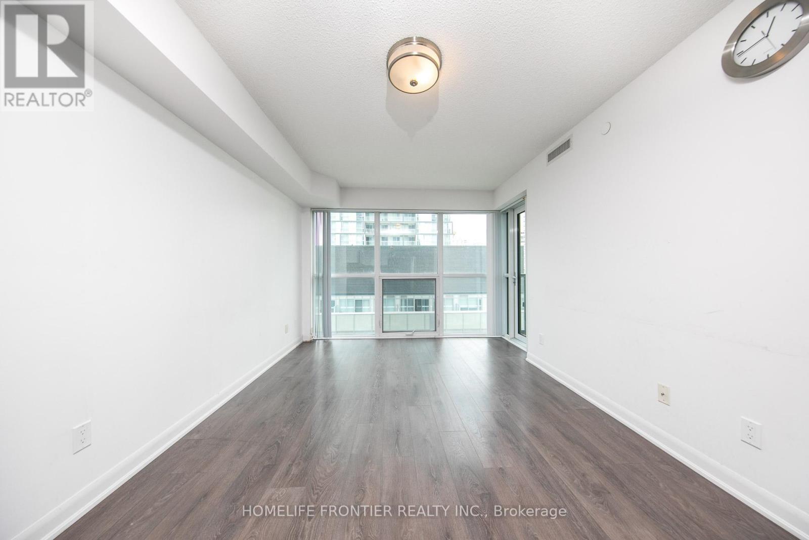 808 - 5168 Yonge Street, Toronto, Ontario  M2N 5P6 - Photo 9 - C13016312
