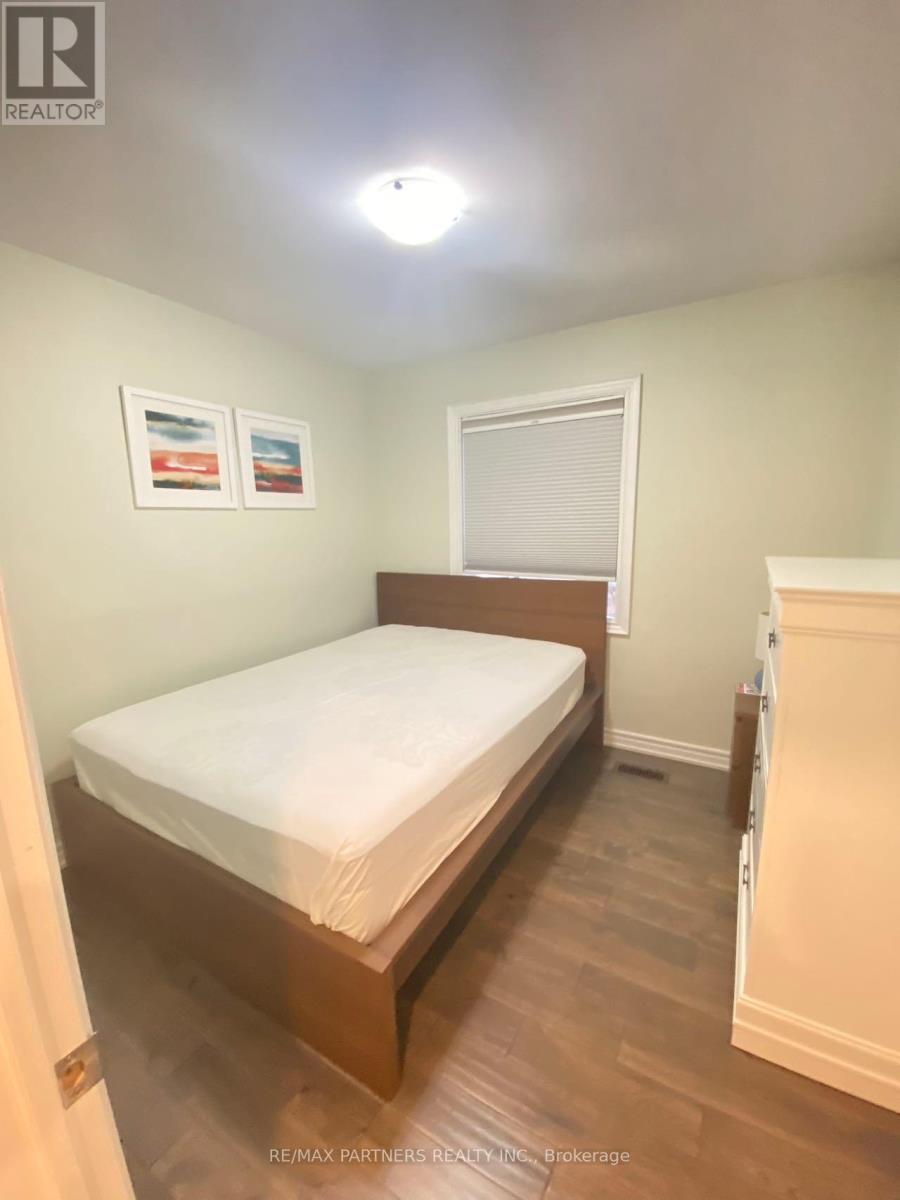 87 Bishop Avenue, Toronto, Ontario  M2M 1Z5 - Photo 10 - C13016328