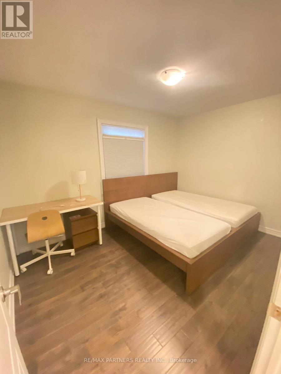 87 Bishop Avenue, Toronto, Ontario  M2M 1Z5 - Photo 9 - C13016328