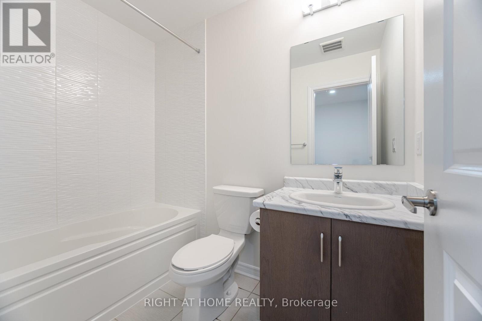 48 Porcelain Way, Whitby, Ontario  L1R 0R6 - Photo 32 - E13016306