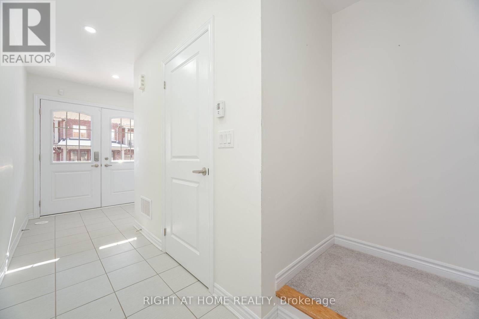 48 Porcelain Way, Whitby, Ontario  L1R 0R6 - Photo 6 - E13016306