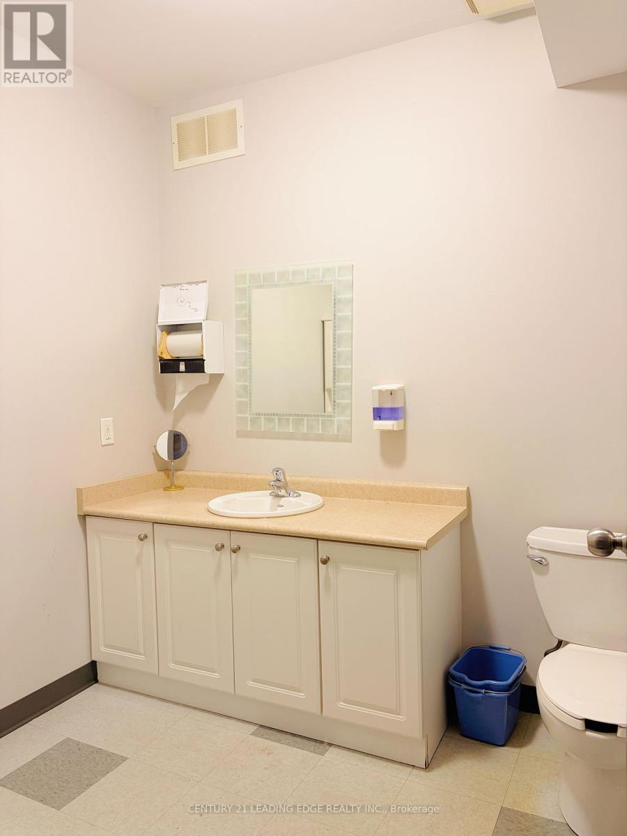 13-15 - 80 Esna Park Drive, Markham, Ontario  L3R 2R6 - Photo 8 - N13012360