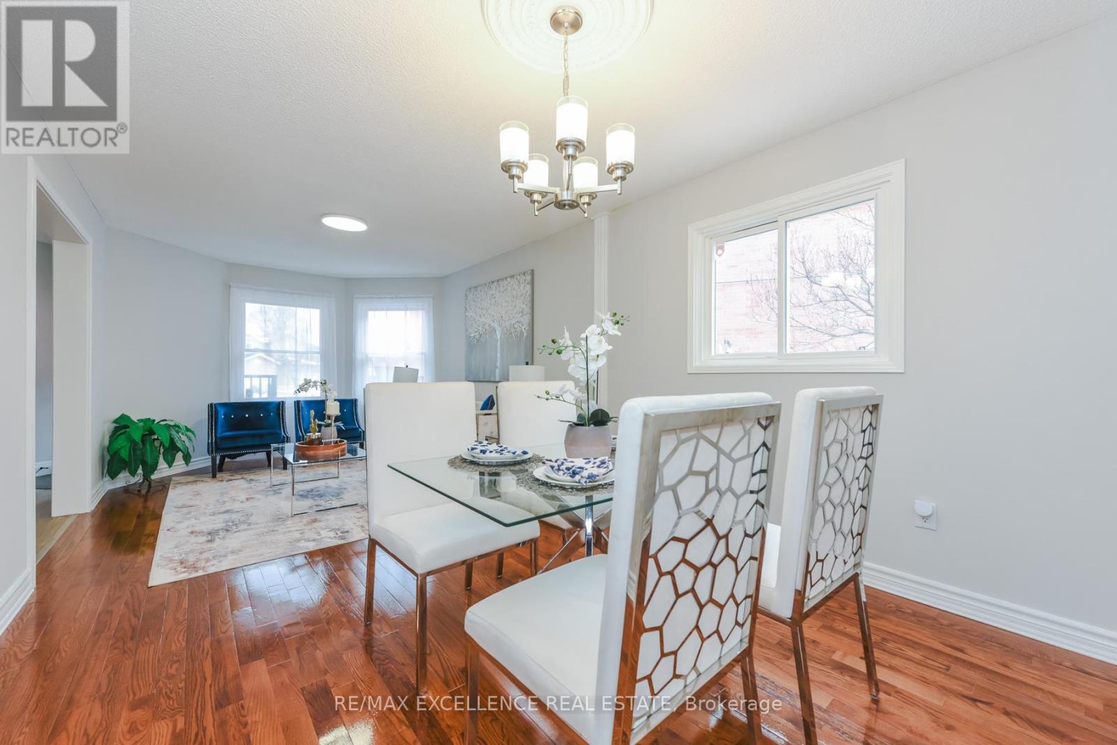 62 Atkins Circle, Brampton, Ontario  L6X 4B5 - Photo 8 - W12897822