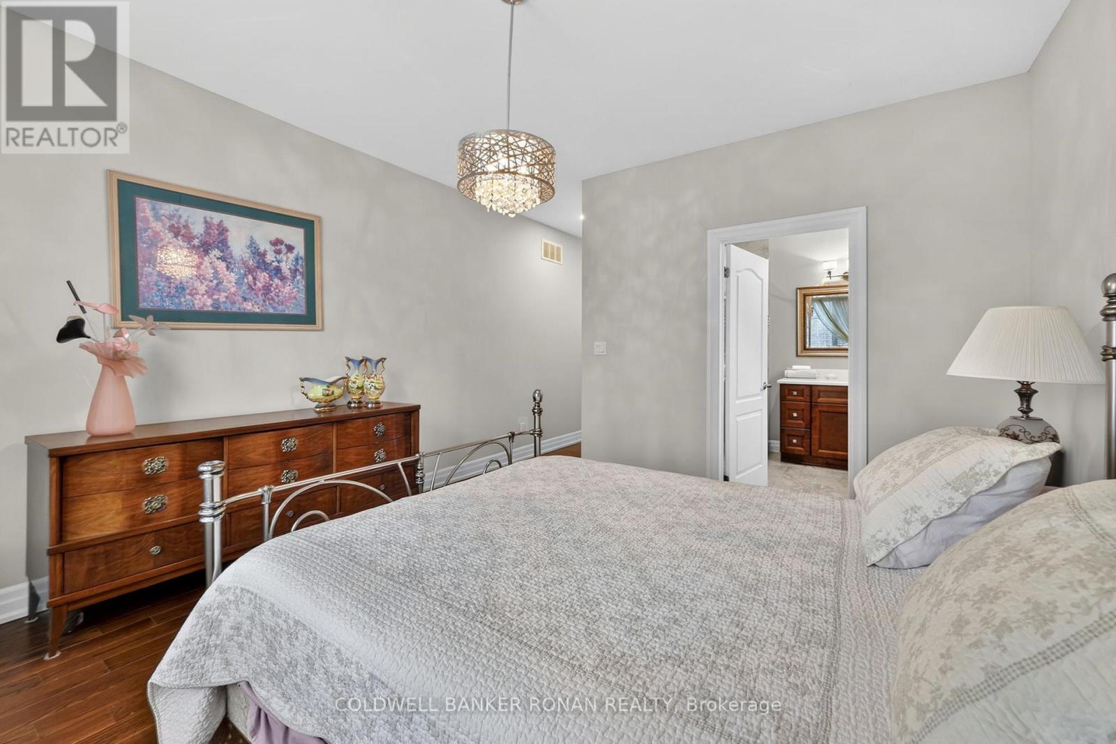 3019 Sandy Cove Drive, Innisfil, Ontario  L9S 2K1 - Photo 19 - N13016302