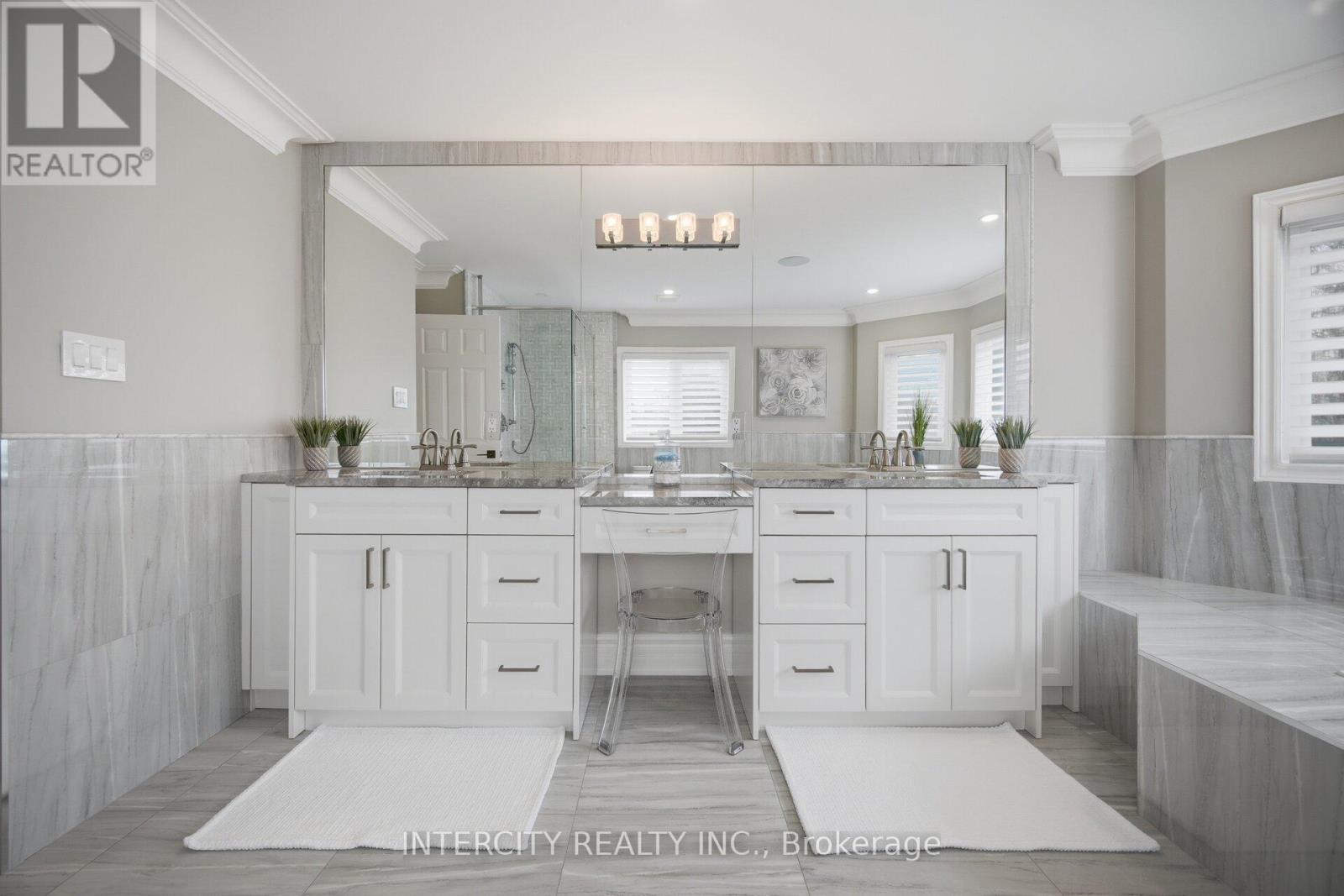 61 Woodland Trail Court, Vaughan, Ontario  L4L 9H9 - Photo 28 - N13016308