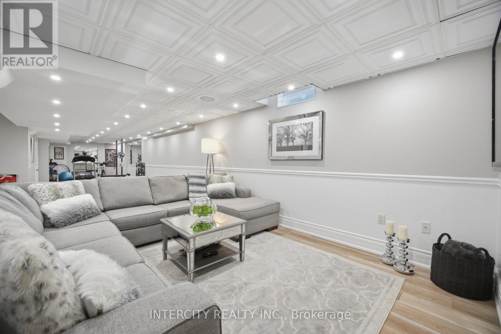 61 Woodland Trail Court, Vaughan, Ontario  L4L 9H9 - Photo 39 - N13016308