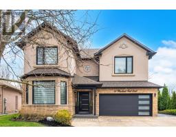 61 WOODLAND TRAIL COURT, Vaughan, Ontario