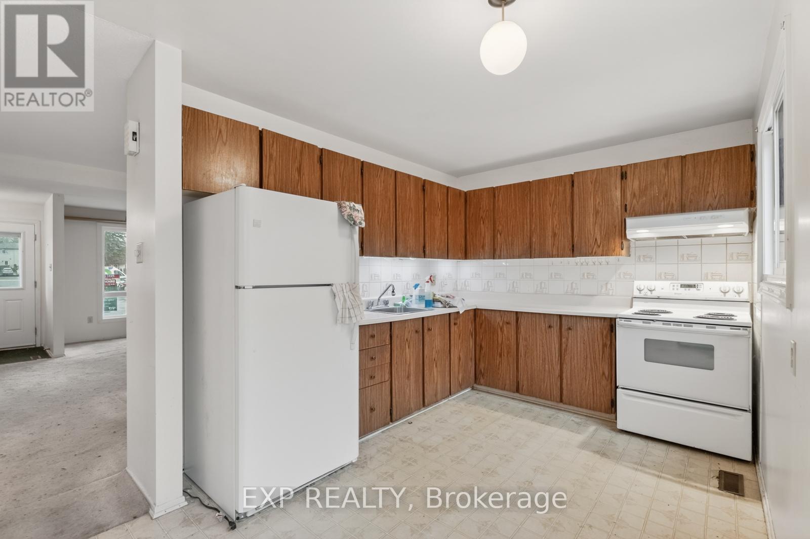 235 Teal Crescent, Ottawa, Ontario  K1E 2C3 - Photo 10 - X13013250