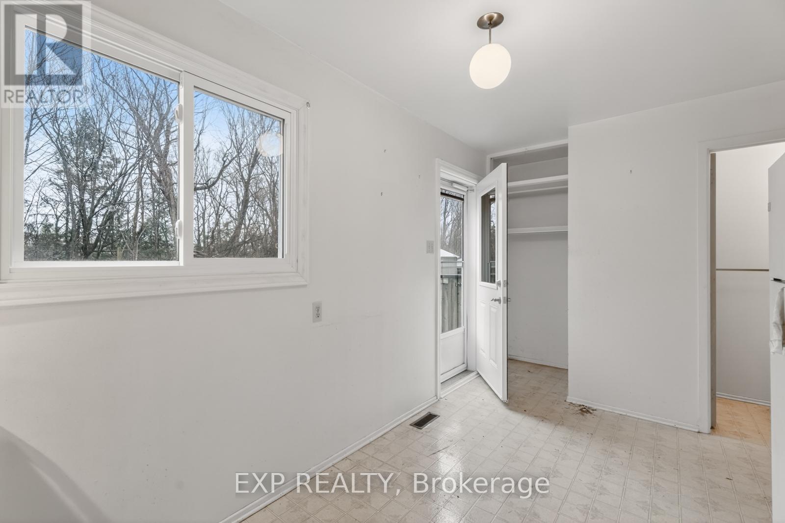 235 Teal Crescent, Ottawa, Ontario  K1E 2C3 - Photo 11 - X13013250