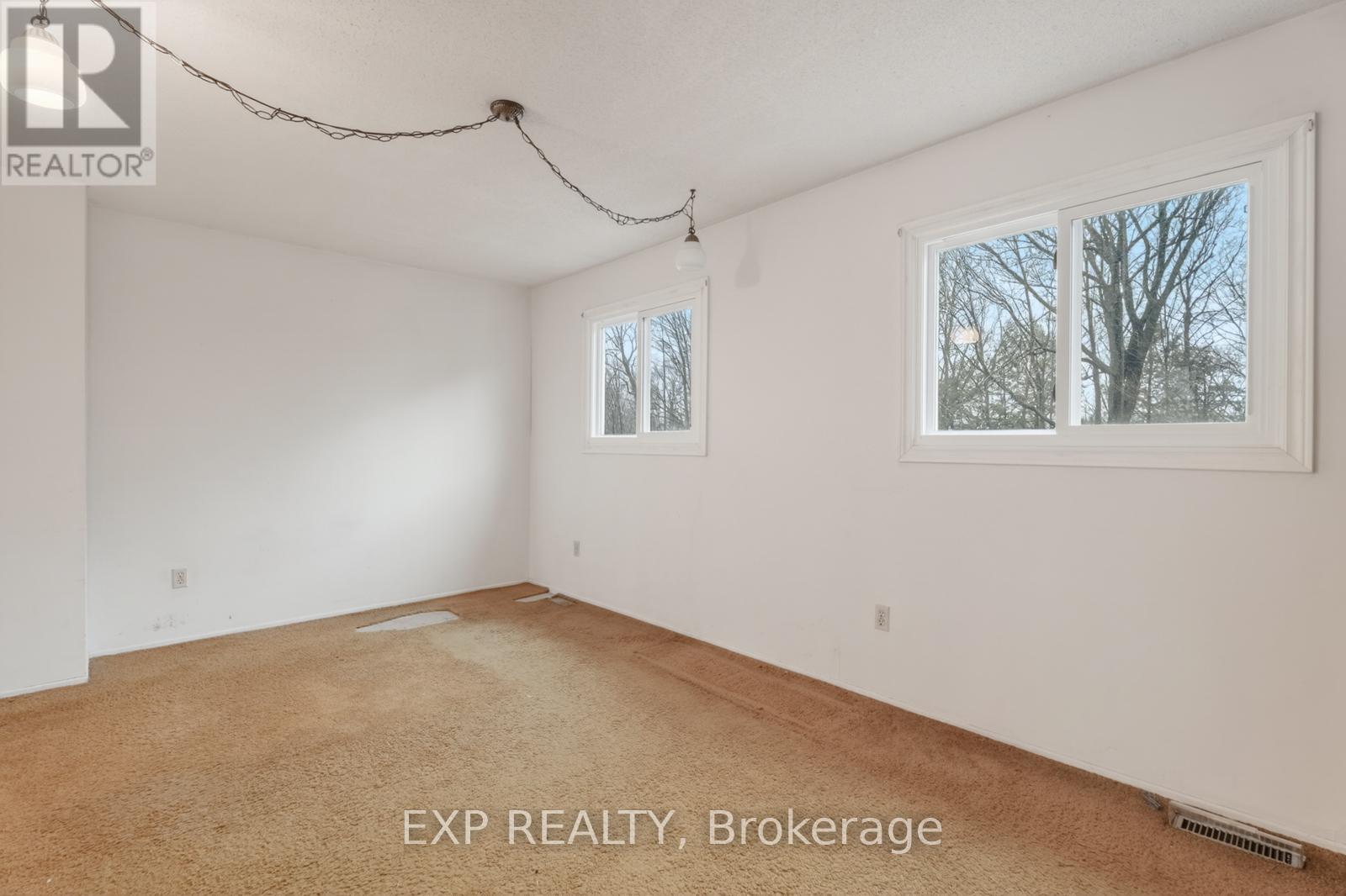 235 Teal Crescent, Ottawa, Ontario  K1E 2C3 - Photo 17 - X13013250