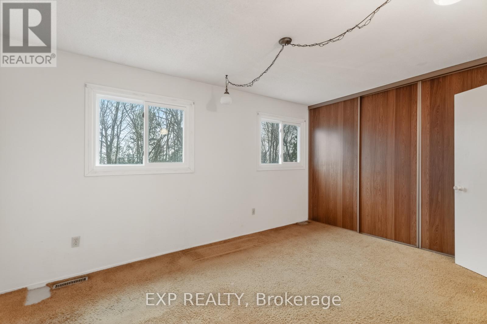 235 Teal Crescent, Ottawa, Ontario  K1E 2C3 - Photo 18 - X13013250