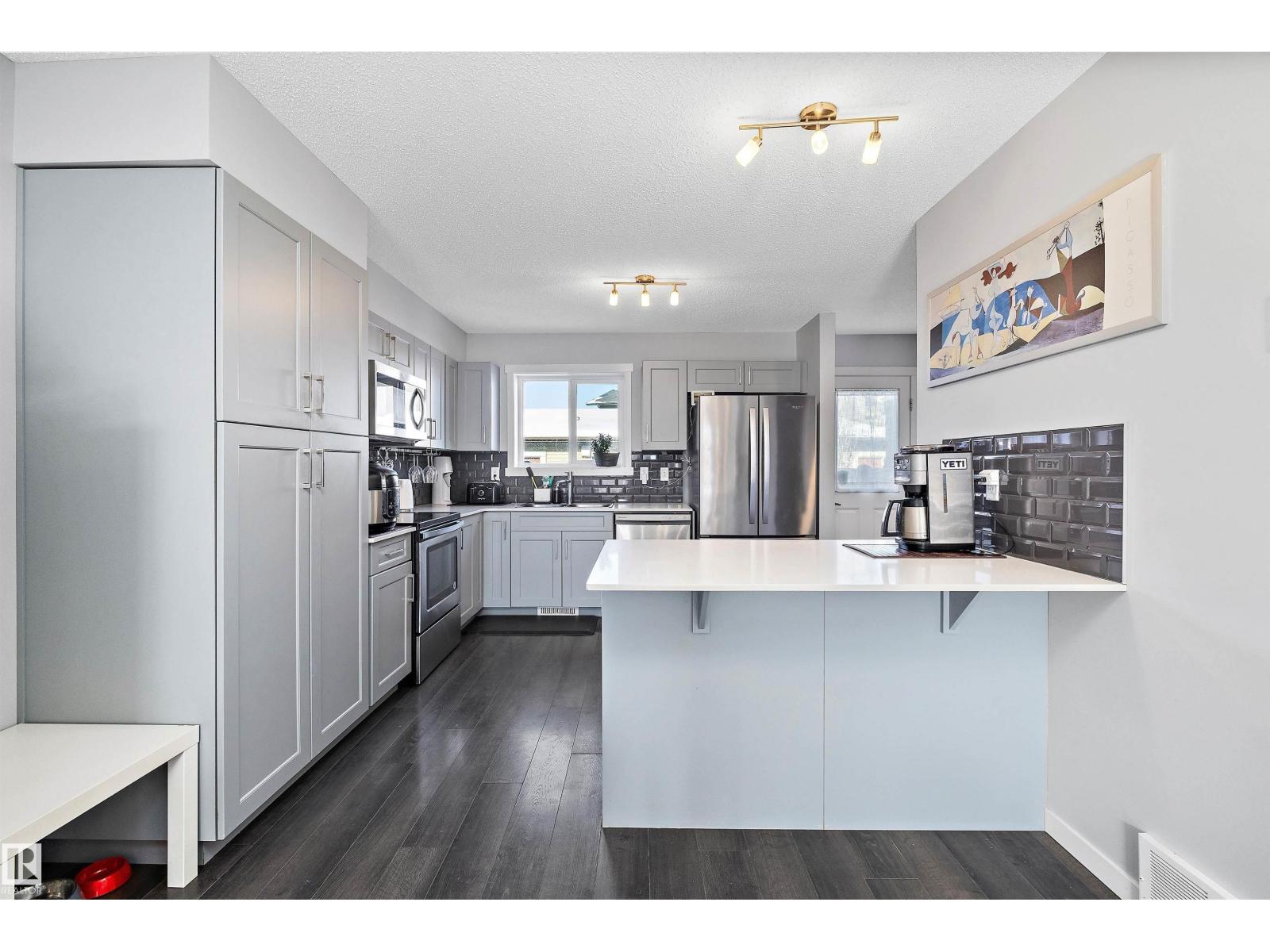 20106 27 Av NW, Edmonton, Alberta  T6M 0W7 - Photo 10 - E4474483