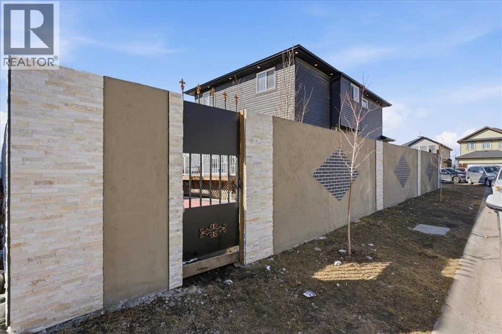 73 Saddleland Close Ne, Calgary, Alberta  T3J 5J5 - Photo 32 - A2297115