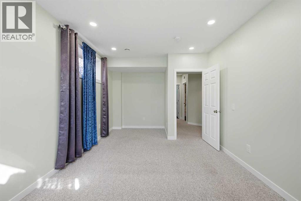 69 Bridleridge Road Sw, Calgary, Alberta  T2Y 4E1 - Photo 39 - A2302273