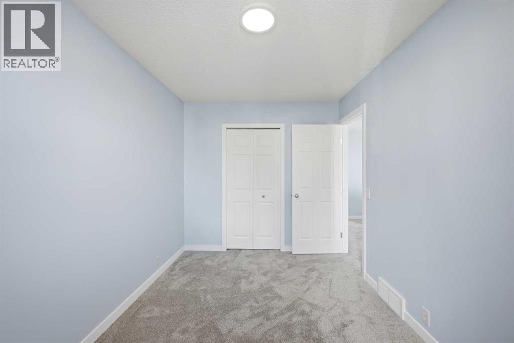 69 Bridleridge Road Sw, Calgary, Alberta  T2Y 4E1 - Photo 33 - A2302273