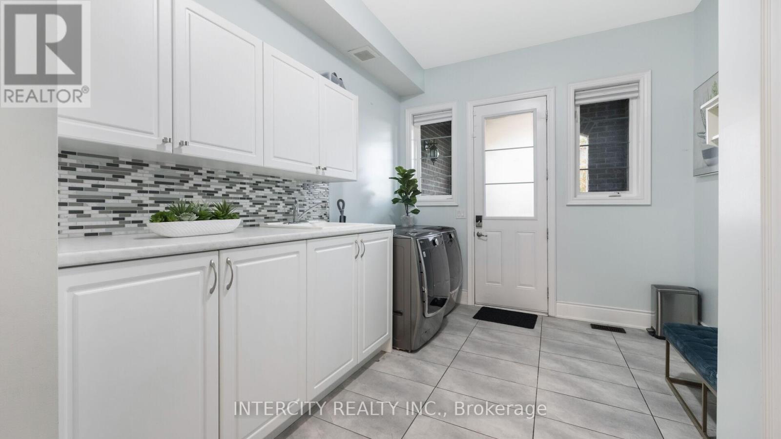 29 Chiming Road, Brampton, Ontario  L6P 4E1 - Photo 25 - W13016314