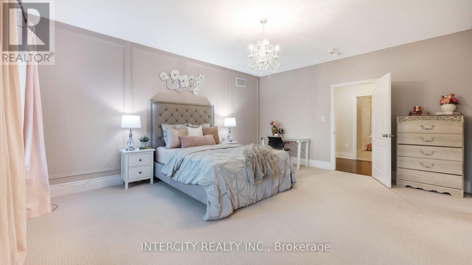 29 Chiming Road, Brampton, Ontario  L6P 4E1 - Photo 36 - W13016314